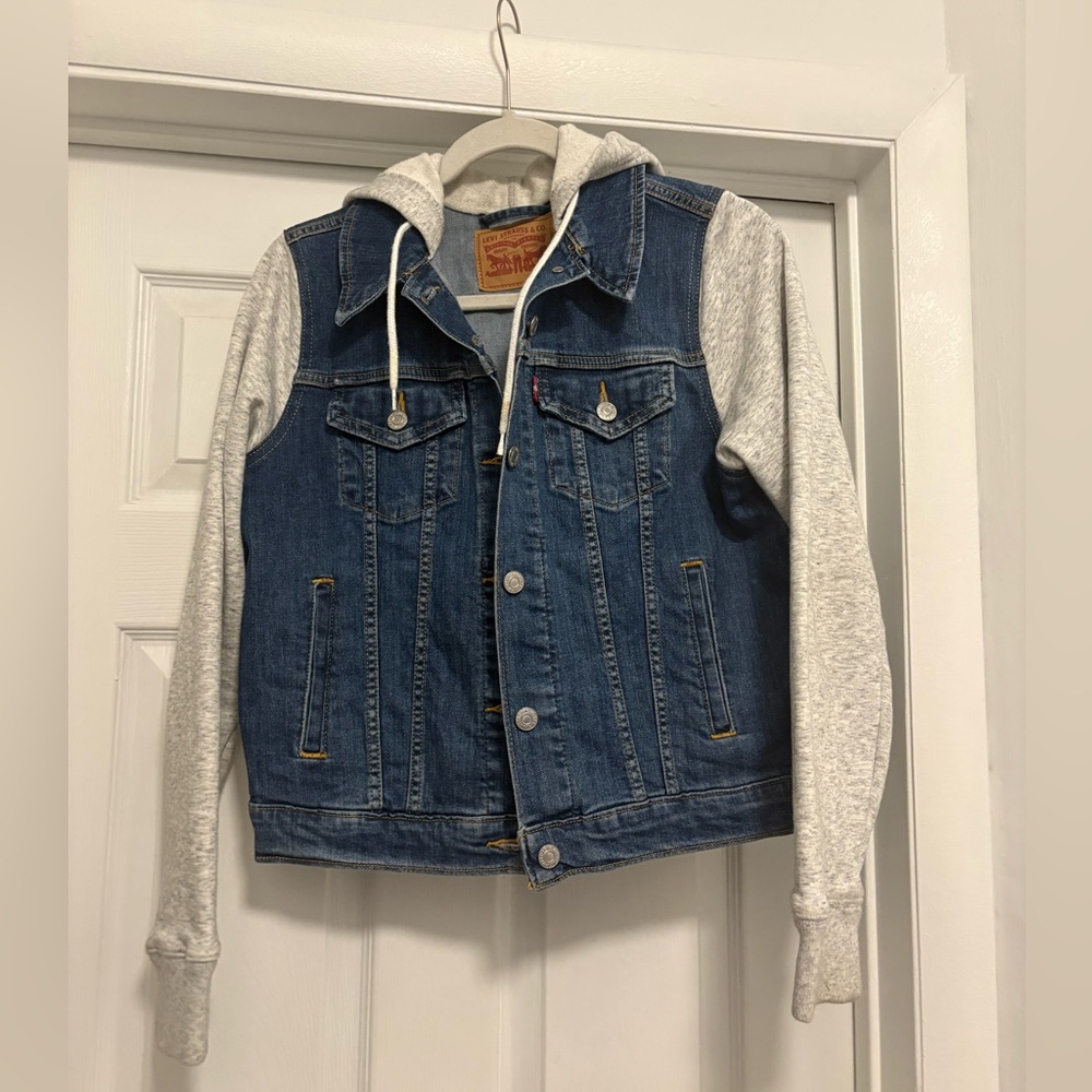 Levi's Woman’s Blue Denim Jacket with Gray Hopd and Sleeves